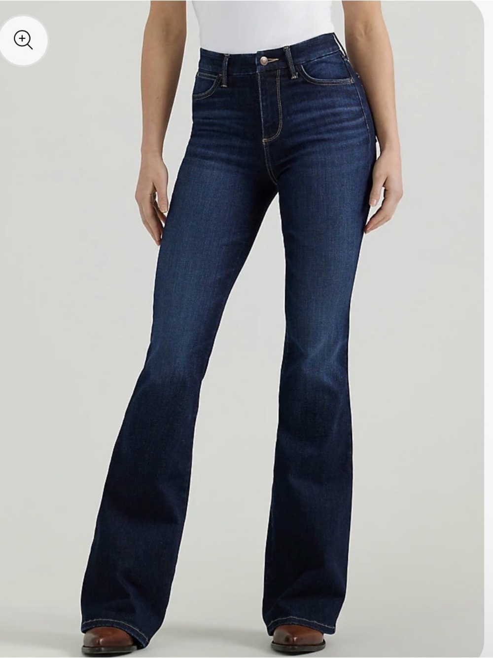 EUC Wrangler Bespoke Madilyn High Rise Flare Jeans Dark Wash- Size 33